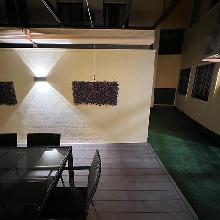 Puerto Deluxe Apartment Malaga Luaran gambar