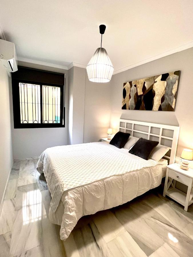 Puerto Deluxe Apartment Malaga Luaran gambar