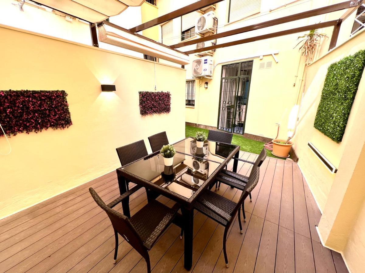 Puerto Deluxe Apartment Malaga Luaran gambar