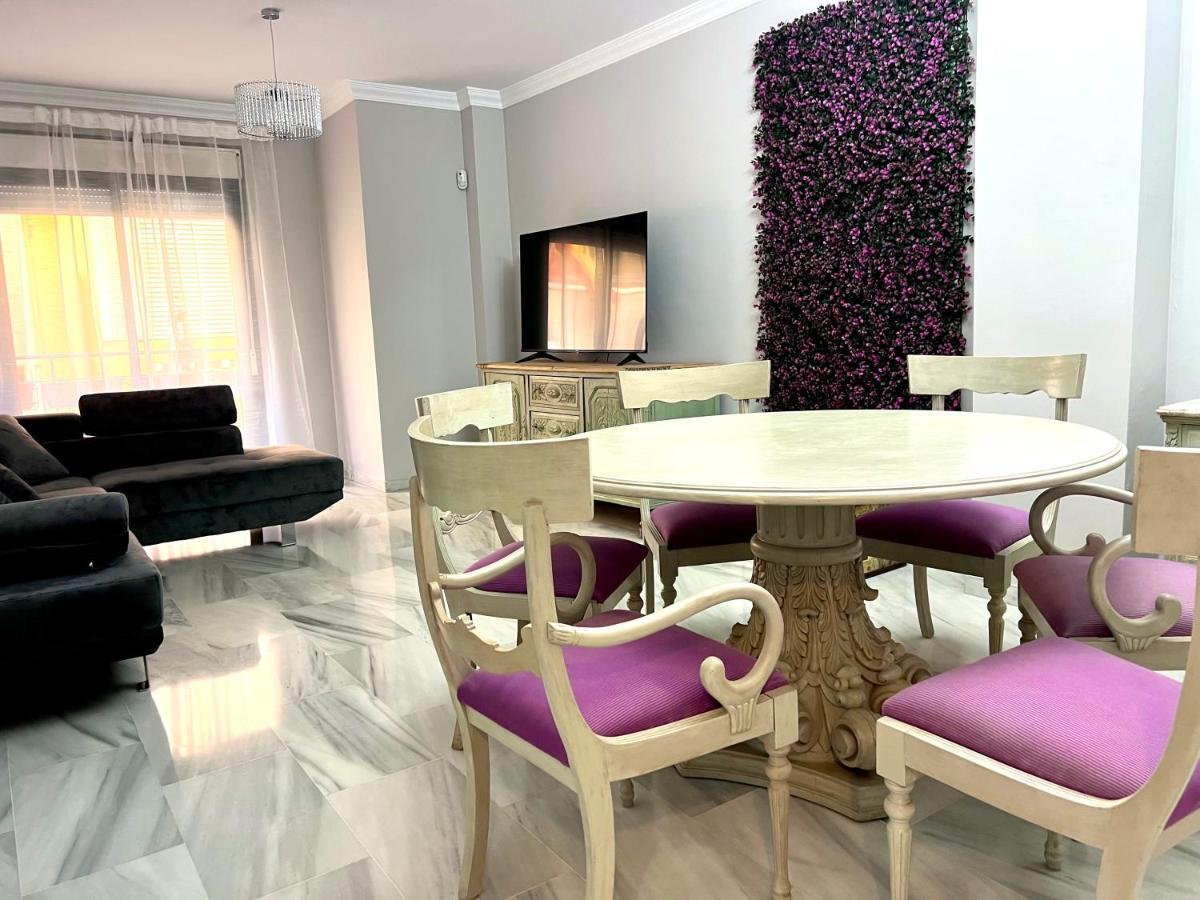 Puerto Deluxe Apartment Malaga Luaran gambar